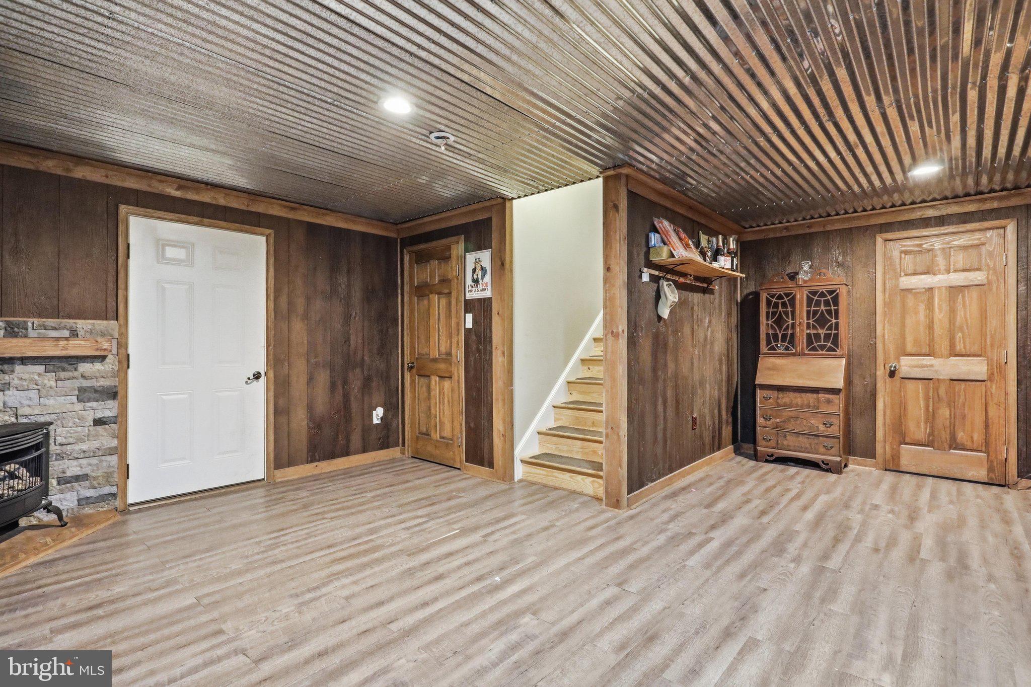 737 Lower Valley Road Strasburg, VA 22657 - Photo 9 of 40 Gallery Image 9
