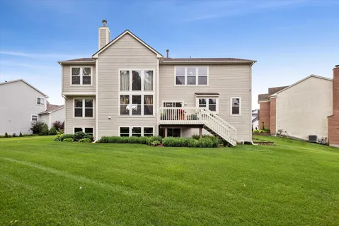 $699,000 | 8 Orchid Court, Streamwood, IL 60107