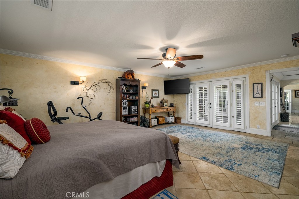 24105 Carancho Road Temecula, CA 92590 - Photo 20 of 49 Main house primary bedroom
