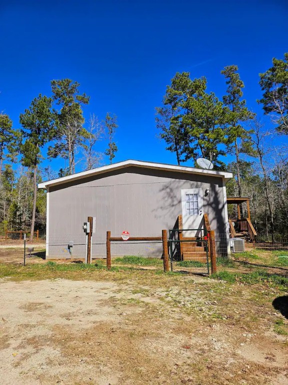 105 Saddle Surrey Road Coldspring, TX 77331 - Photo 7 of 46 105