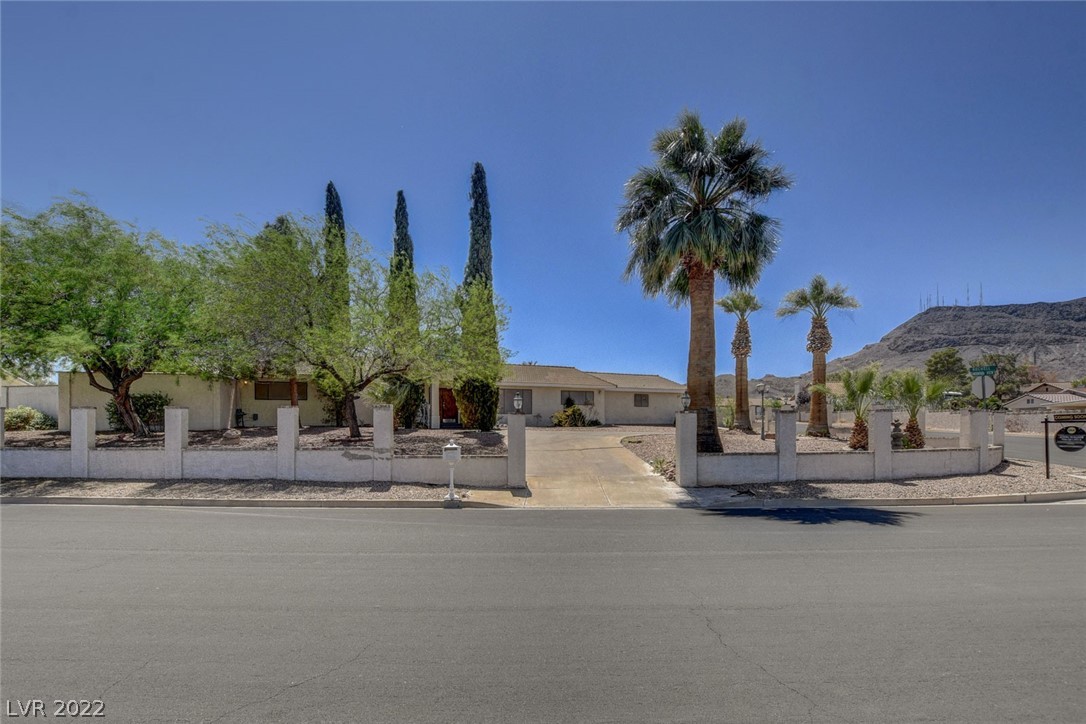 241 West Rochell Drive Henderson, NV 89015 - Photo 5 of 50 Gallery Image 5