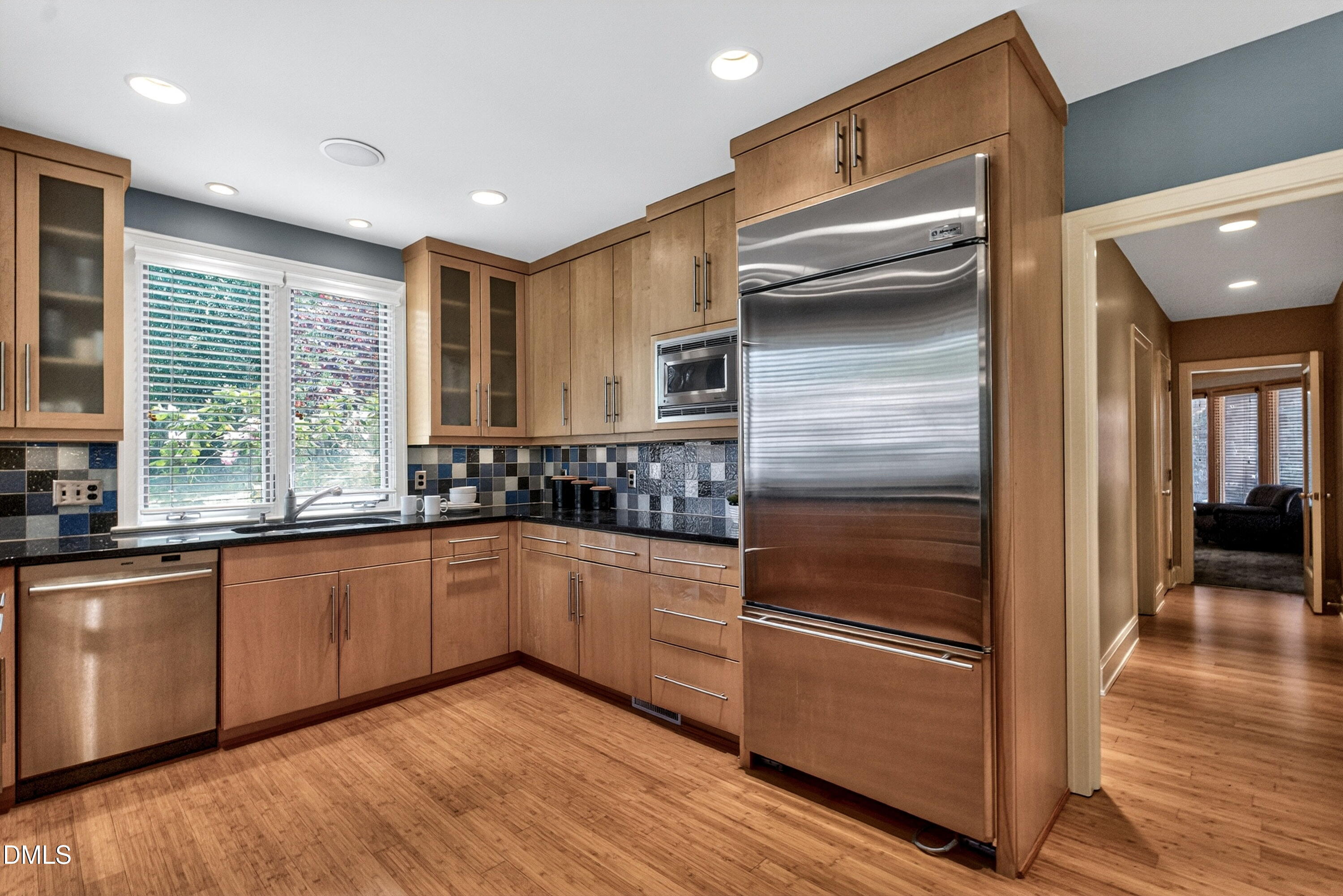 901 Westwood Drive Raleigh, NC 27607 - Photo 15 of 45 virtual-tour-156782-photo-17769784611540