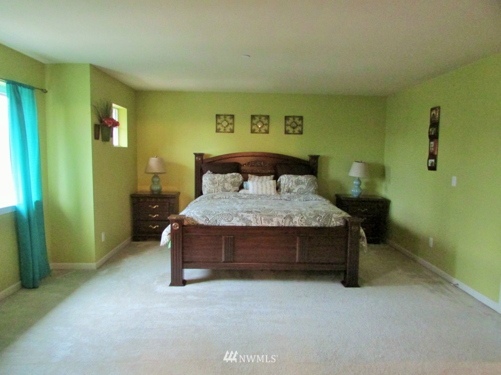 664 Sunset Boulevard Northeast Renton, WA 98056 - Photo 7 of 9