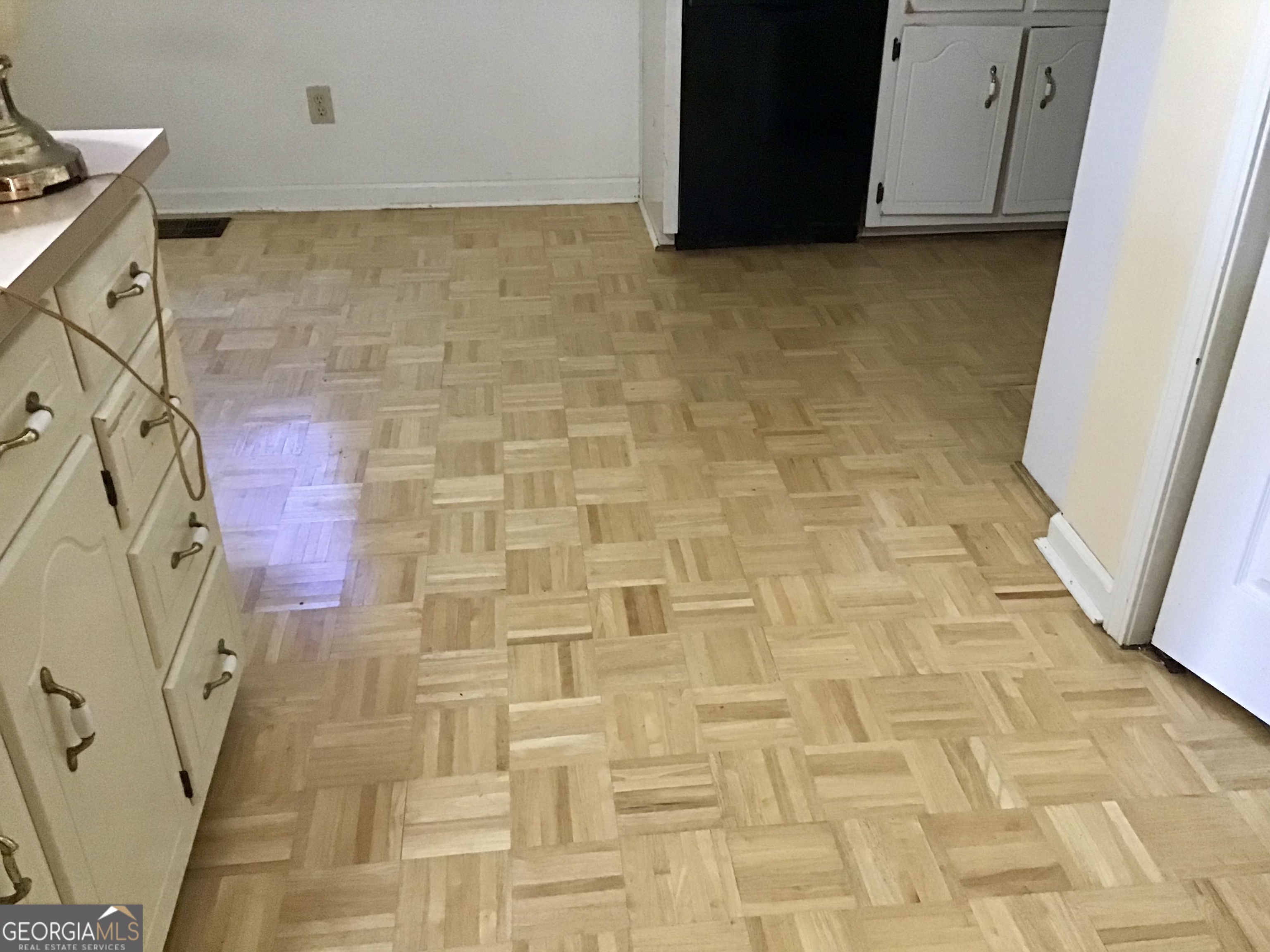 8363 Norris Lake Road Snellville, GA 30039 - Photo 9 of 28