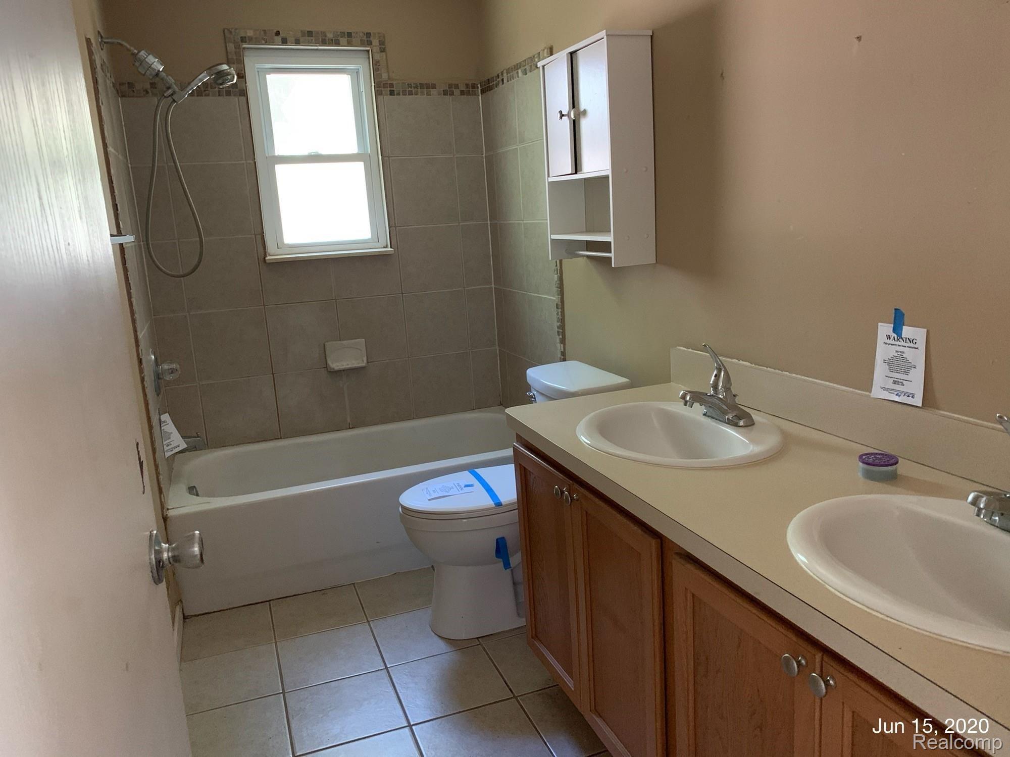15873 Ridgebrook Path Romulus, MI 48174 - Photo 5 of 7 Bathroom-View 2.jpg