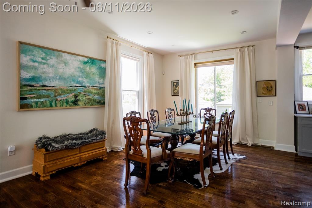 227 Melbourne Street Detroit, MI 48202 - Photo 8 of 50