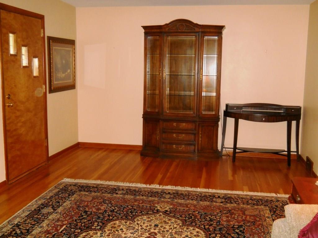 1505 Mt Nebo Road Sewickley, PA 15143 - Photo 8 of 20 8 - Living Room (East End):