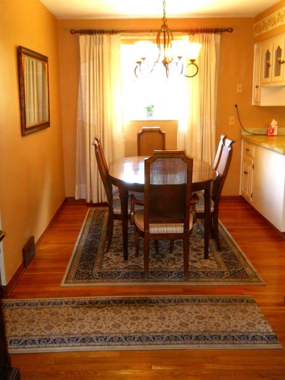 1505 Mt Nebo Road Sewickley, PA 15143 - Photo 9 of 20 9 - Dining Room: