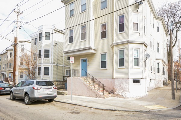 166 Boylston Street, Unit 1 Boston, MA 02130 - Photo 2 of 25