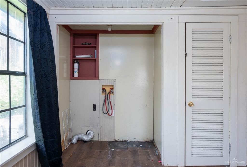 209 Huisache Avenue Rio Hondo, TX 78583 - Photo 9 of 14