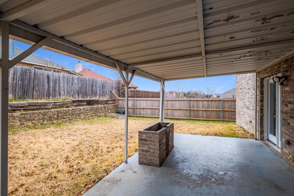 6720 Geyser Trail Watauga, TX 76137 - Photo 8 of 37