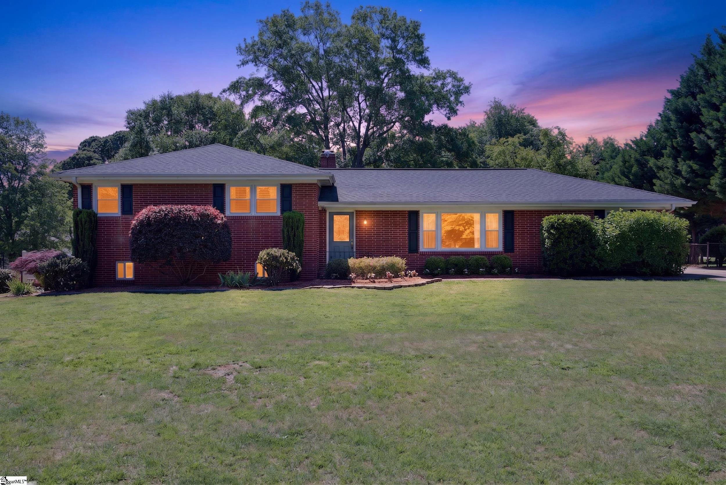 104 Central Avenue Mauldin, SC 29662 - Photo 4 of 44