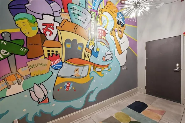 $330,000 | 306 West 7th Street, Unit 201, Kansas City, MO 64105