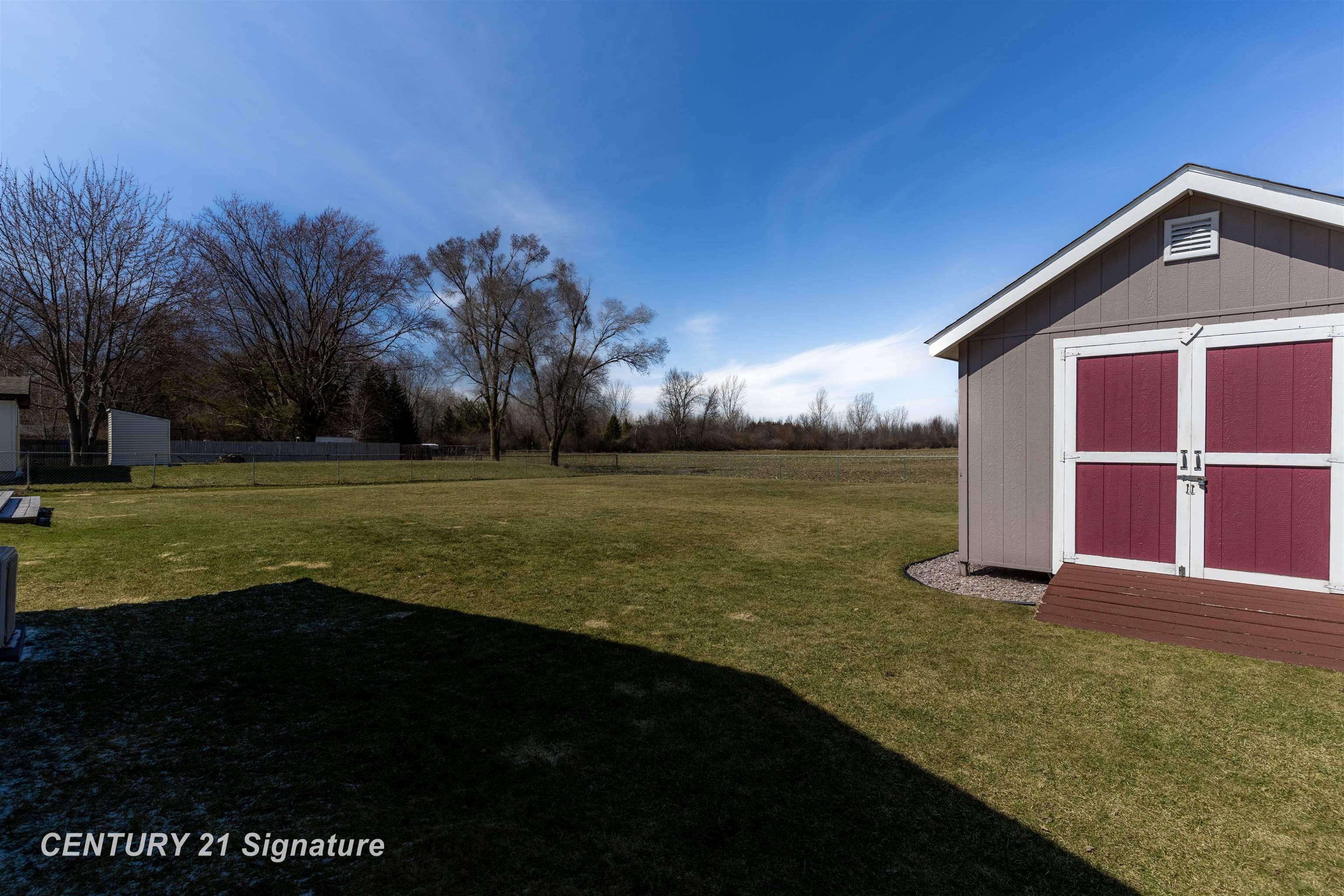 1600 Hotchkiss Road Freeland, MI 48623 - Photo 30 of 31 50209497-55612dbf-b932-4b44-949a-675819119f2f.JPG