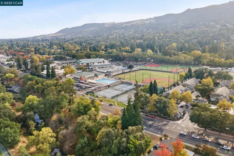 $935,000 | 557 Garden Creek Place, Danville, CA 94526