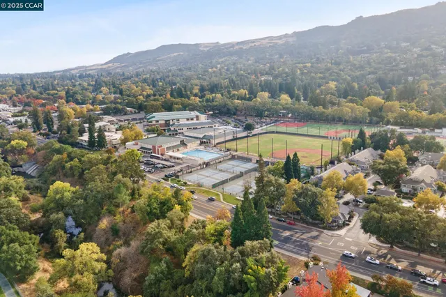 $935,000 | 557 Garden Creek Place, Danville, CA 94526