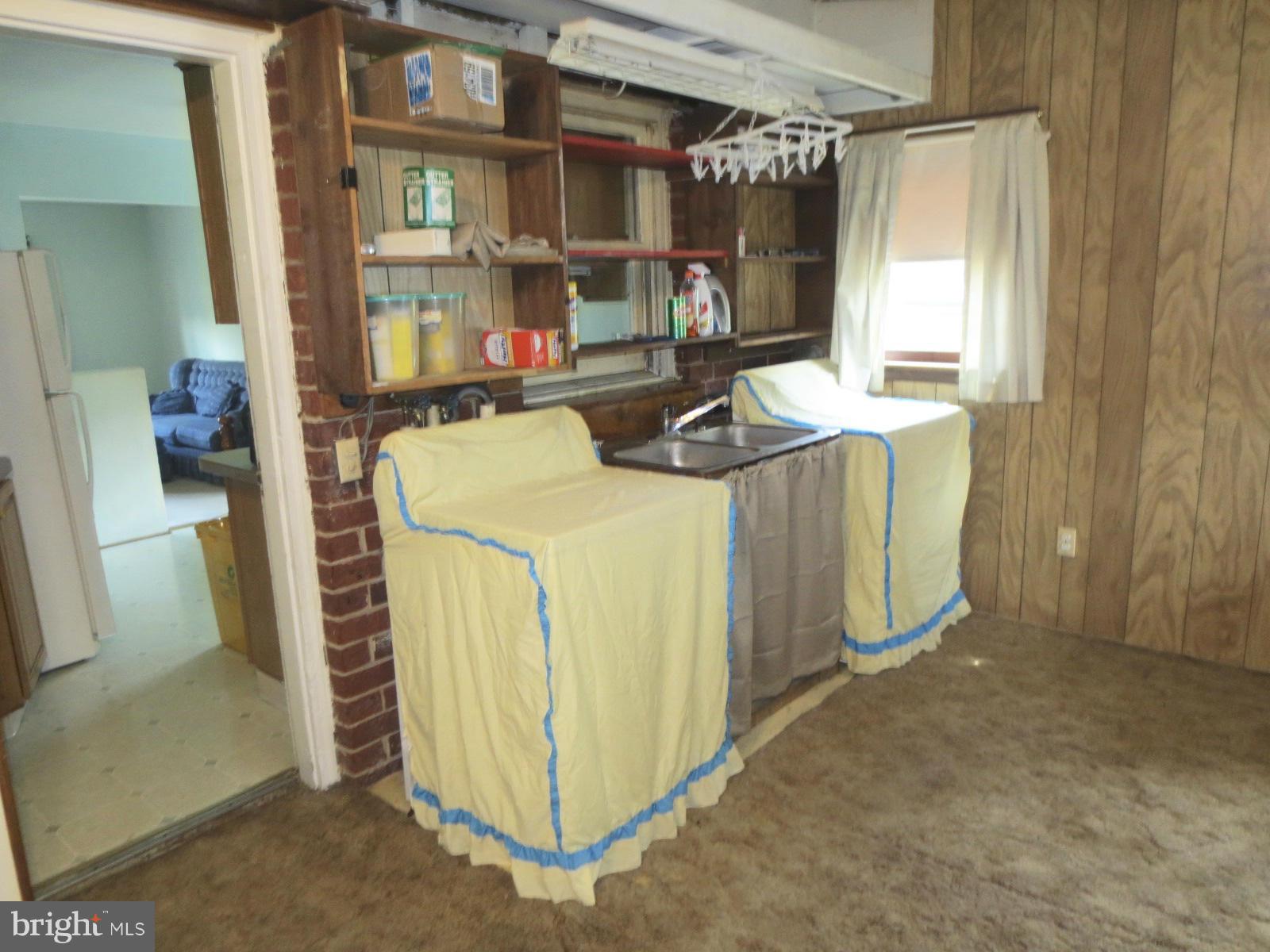 2210 Chapman Road Hyattsville, MD 20783 - Photo 14 of 30 Family Room /Laundry View toward kitchen