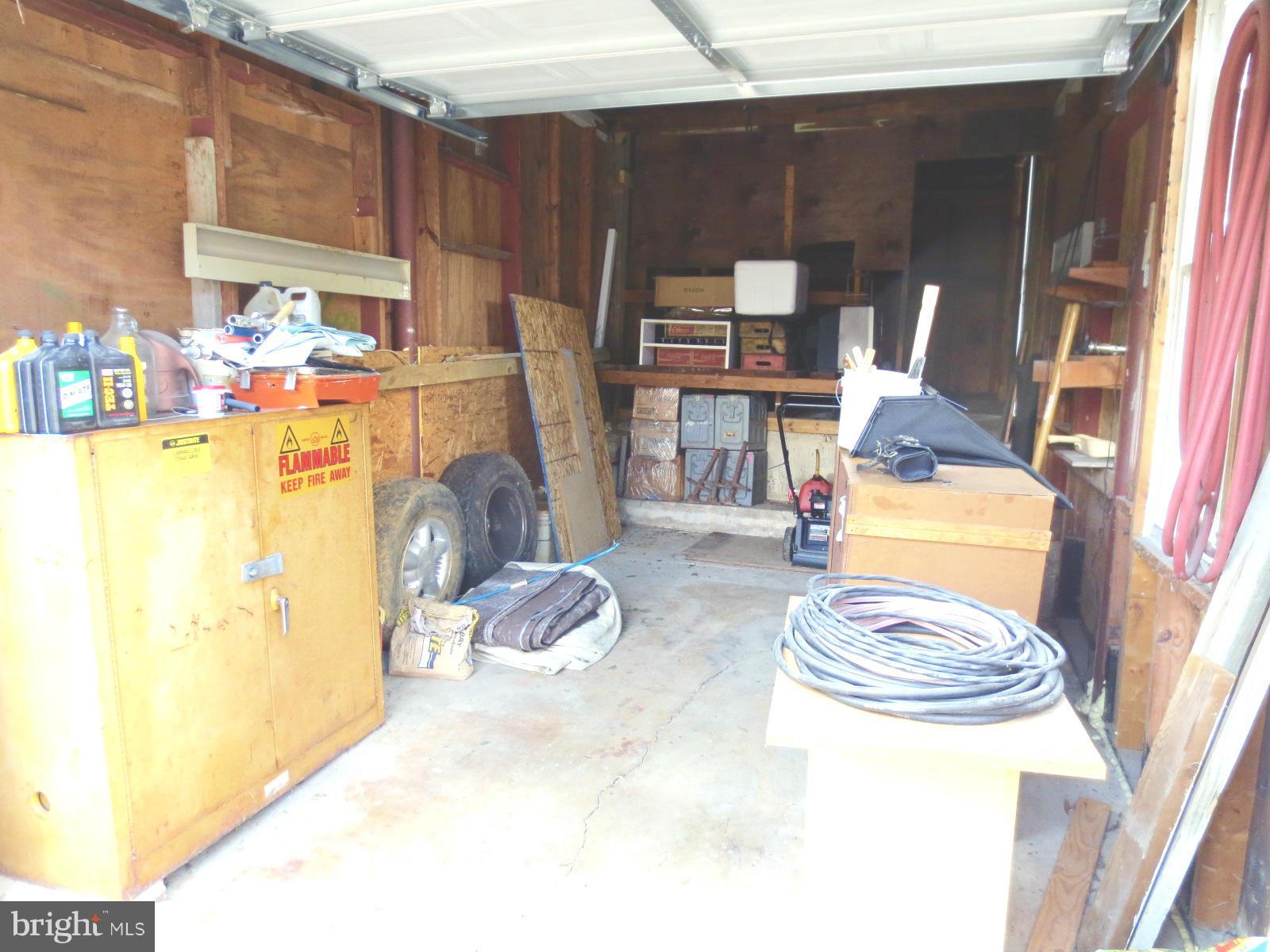 2210 Chapman Road Hyattsville, MD 20783 - Photo 29 of 30 Garage interior