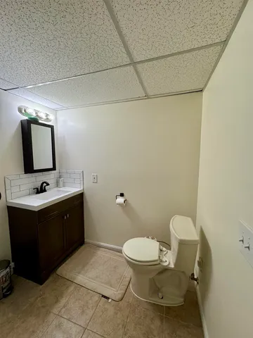 $415,000 | 103 Derryfield Court, Manchester, NH 03104