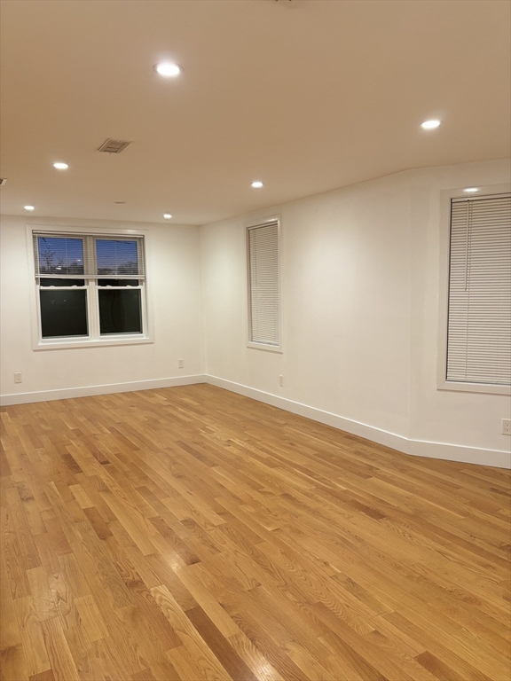 409 Shirley Street, Unit 2 Winthrop, MA 02152 - Photo 5 of 9