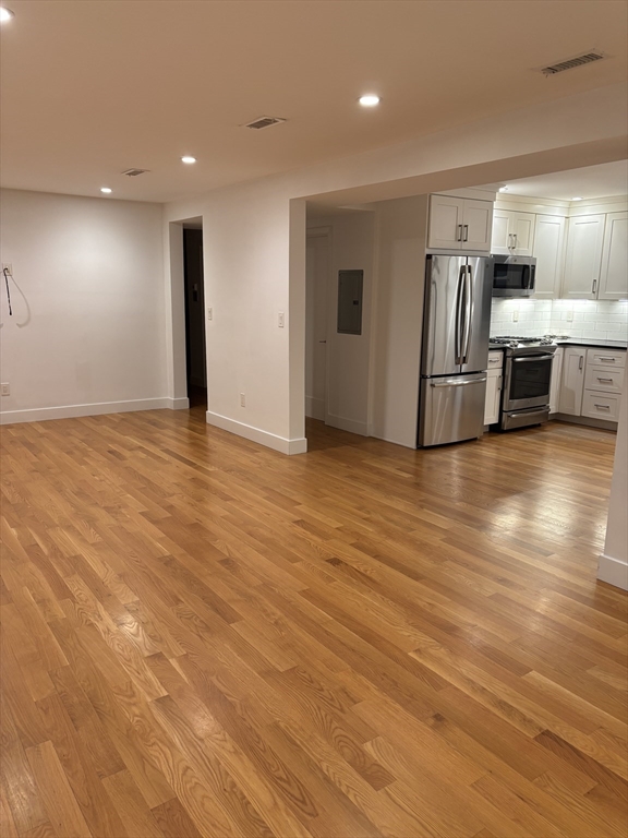 409 Shirley Street, Unit 2 Winthrop, MA 02152 - Photo 7 of 9