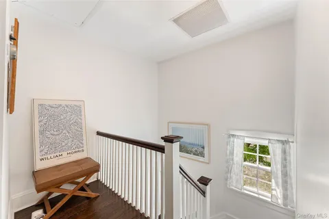 $1,345,000 | 301 Bronxville Road, Bronxville, NY 10708