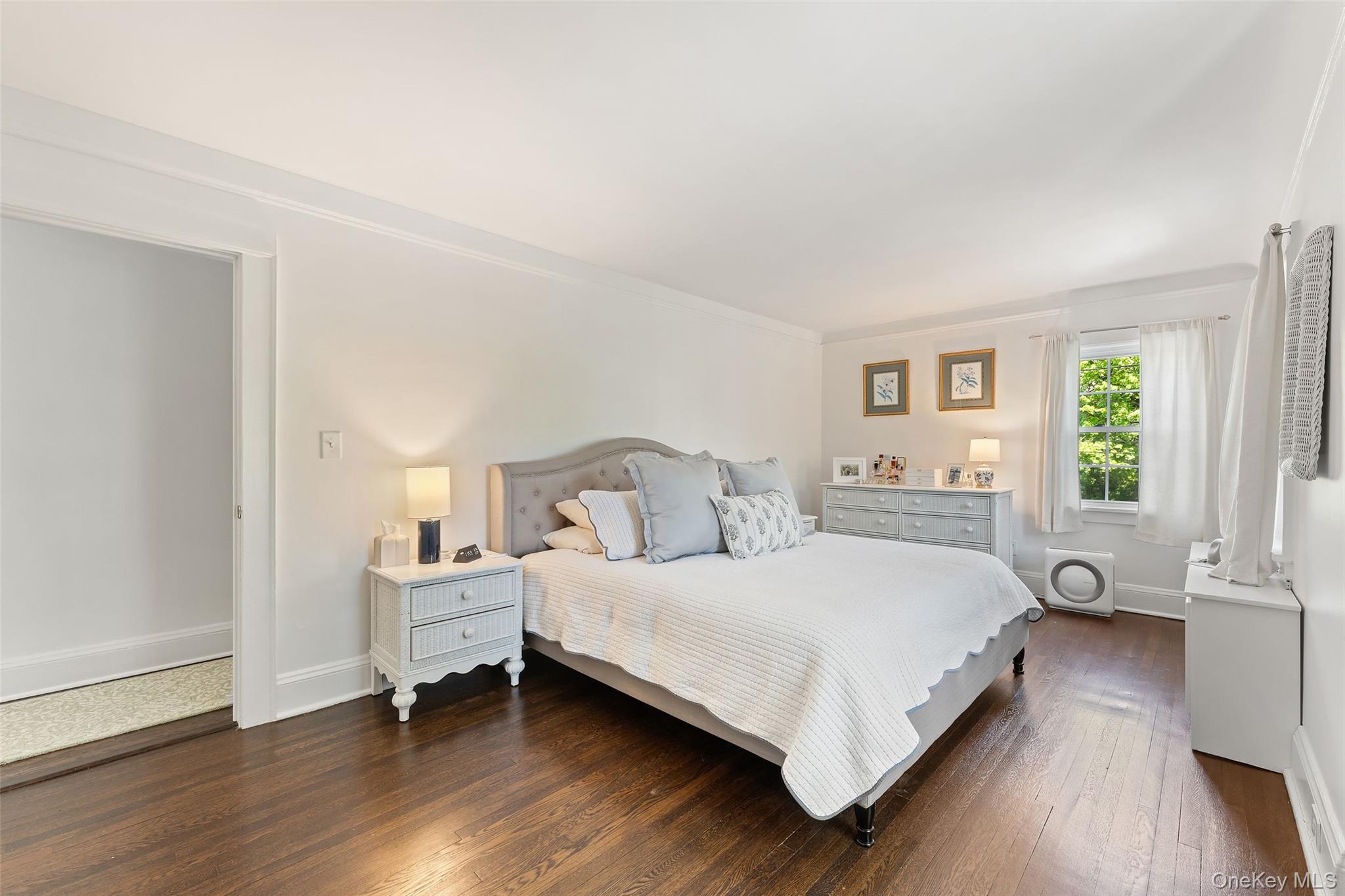 301 Bronxville Road Bronxville, NY 10708 - Photo 12 of 24