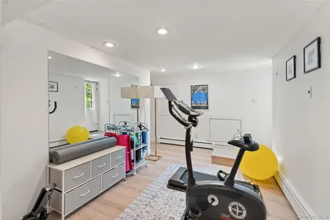 $1,345,000 | 301 Bronxville Road, Bronxville, NY 10708