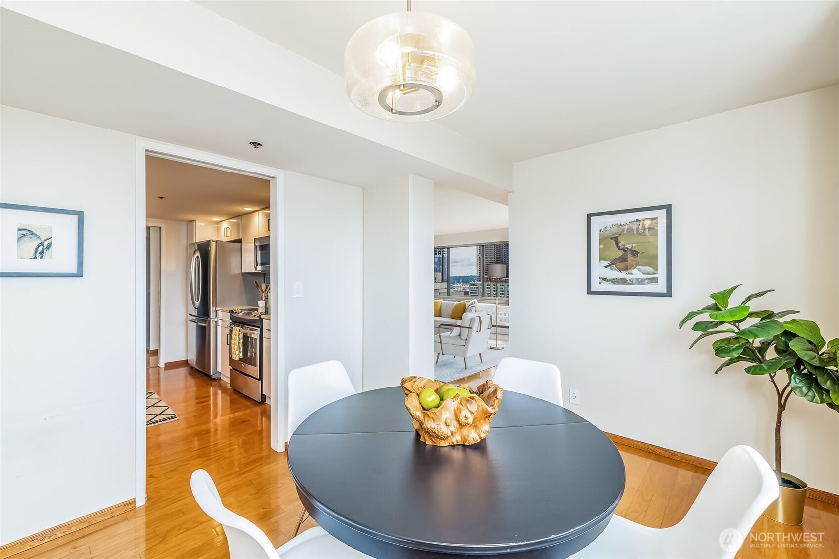 1120 Spring Street, Unit 1301 Seattle, WA 98104 - Photo 11 of 36