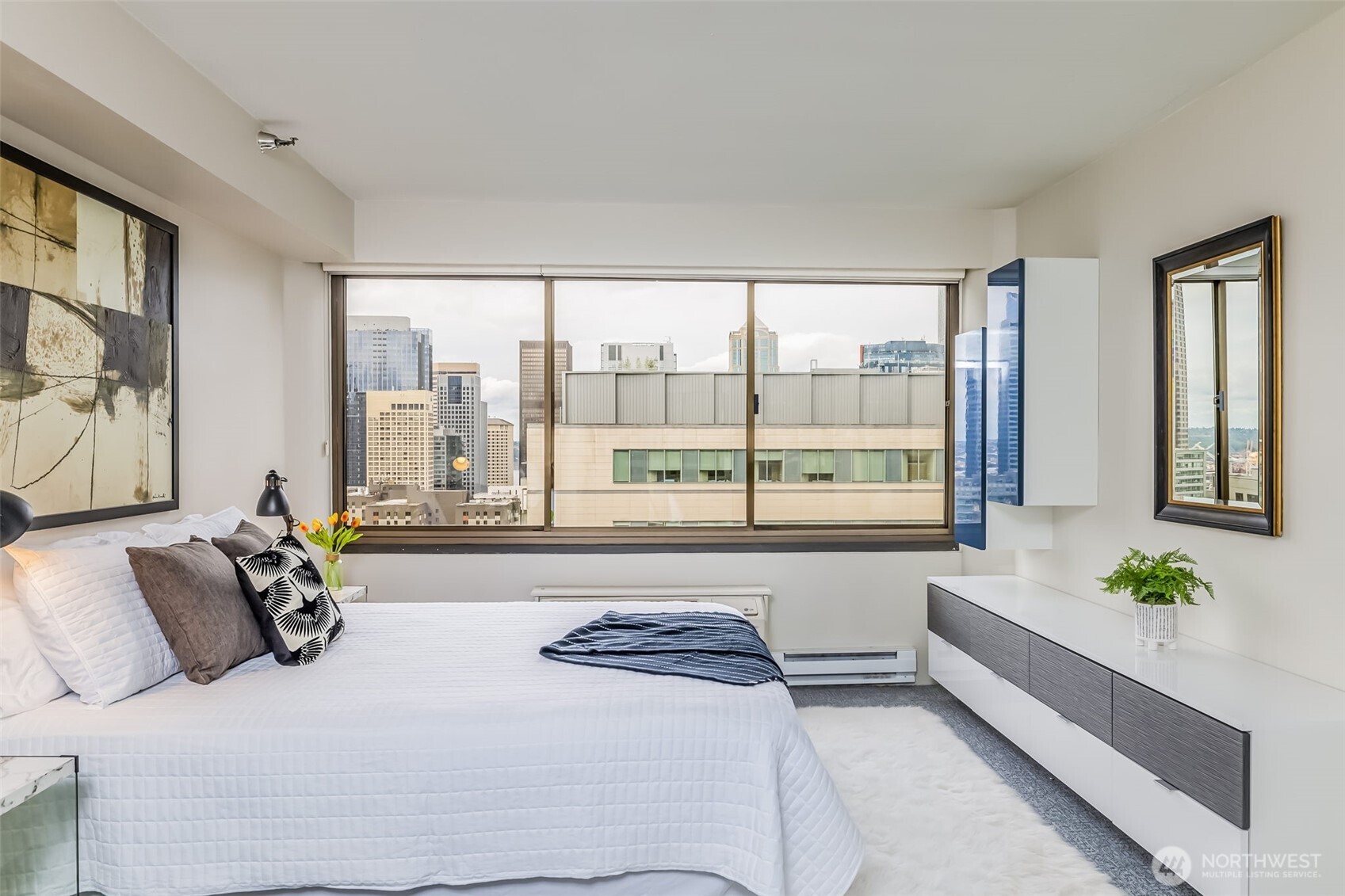 1120 Spring Street, Unit 1301 Seattle, WA 98104 - Photo 14 of 36