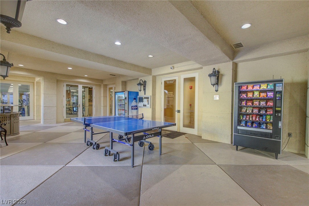 270 East Flamingo Road, Unit 331 Las Vegas, NV 89169 - Photo 20 of 33 RECREATION AREA