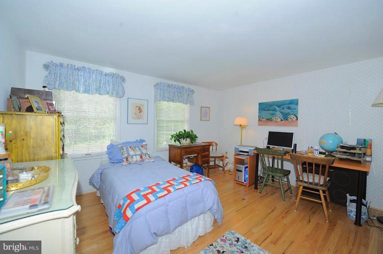 9613 Winands Road Randallstown, MD 21133 - Photo 8 of 13 Bedroom #3