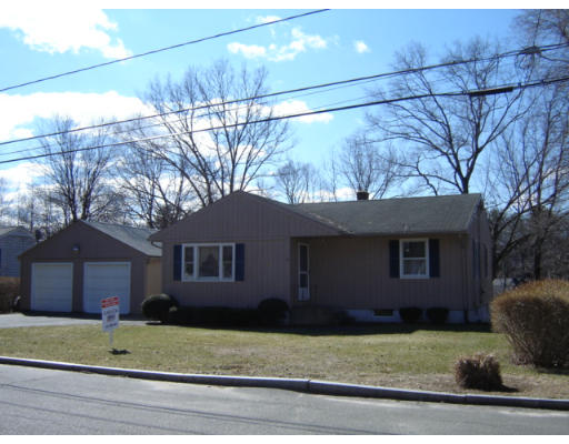 183 Garvey Drive Springfield, MA 01109 - Photo 2 of 14 a view of a house with a yard