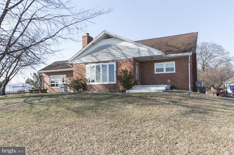 926 Seneca Park Road Baltimore, MD 21220 - Photo 1 of 30 Exterior (Front)