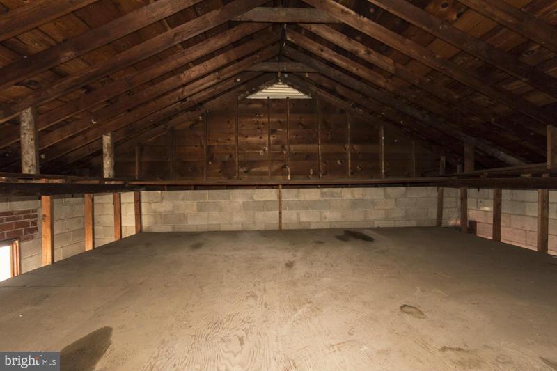 926 Seneca Park Road Baltimore, MD 21220 - Photo 27 of 30 Interior (General)