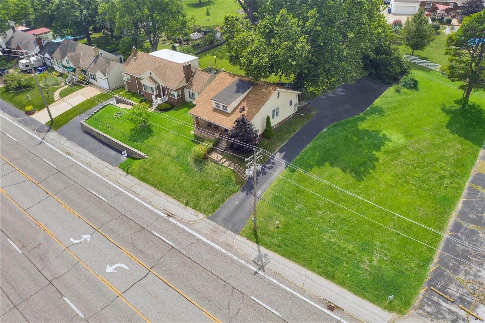 9711 Tesson Ferry Road St. Louis, MO 63123 - Photo 31 of 34