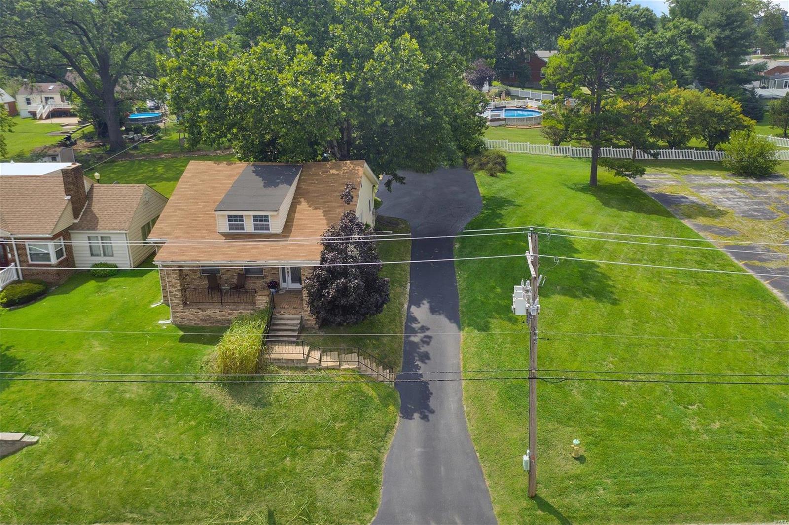 9711 Tesson Ferry Road St. Louis, MO 63123 - Photo 32 of 34