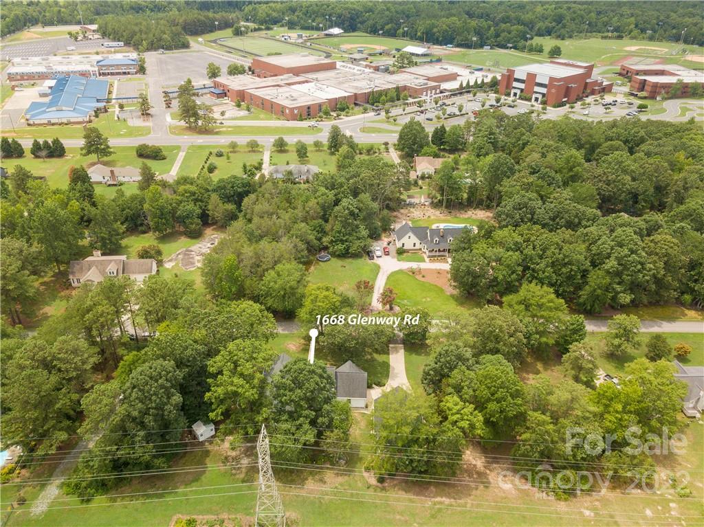 1668 Glenway Road Clover, SC 29710 - Photo 8 of 41 Gallery Image 8