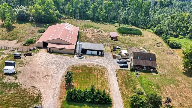 $458,000 | 16458 Hinds Road, Clarendon, NY 14470