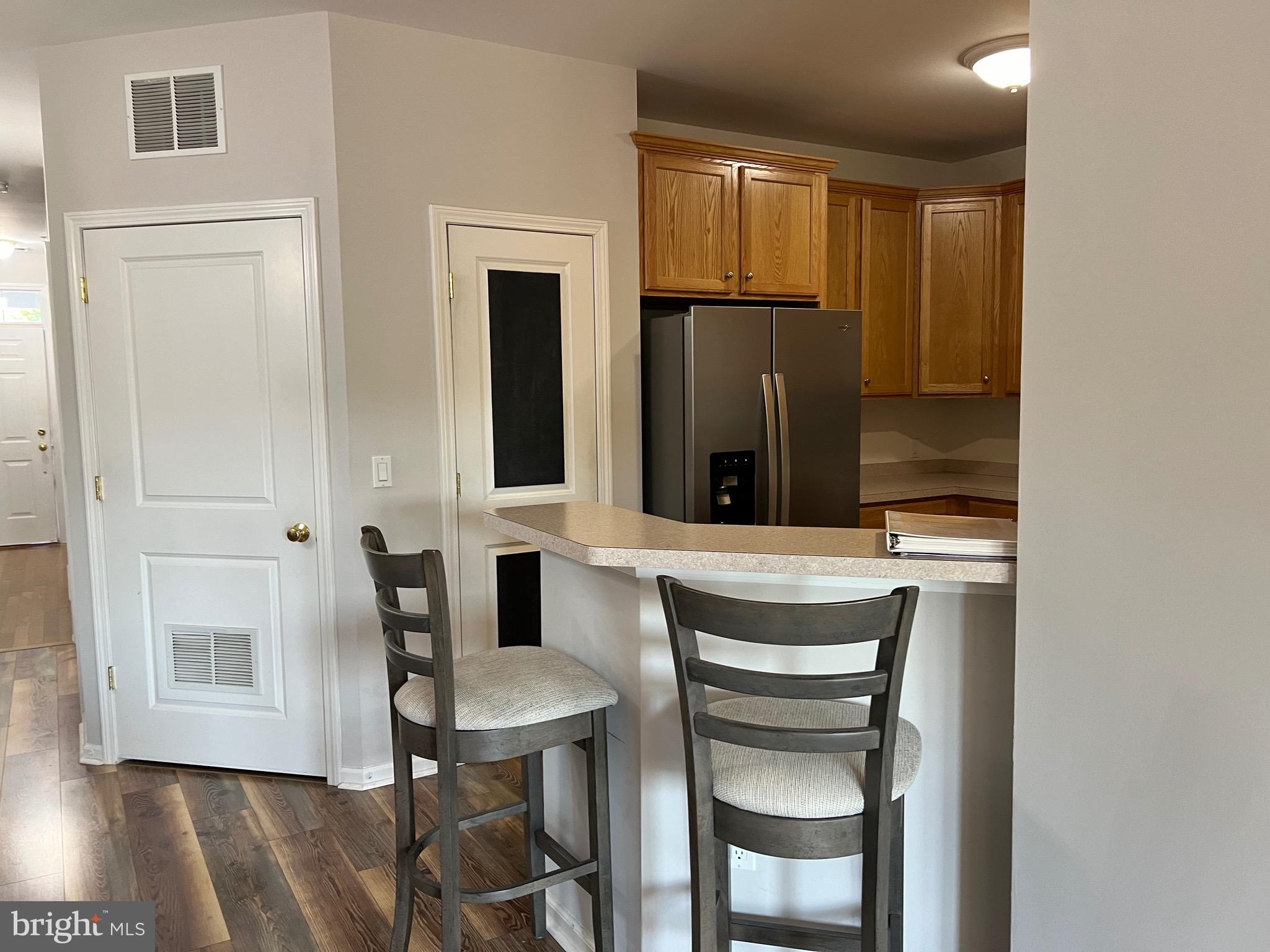 311 Raphael Court Williamstown, NJ 08094 - Photo 7 of 25 Breakfast Bar