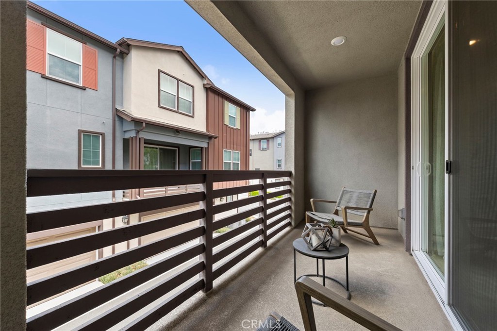 17879 Upton Carson, CA 90746 - Photo 19 of 39