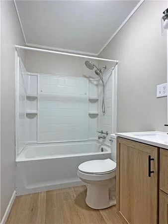 $194,000 | 504 West 29th Street, Higginsville, MO 64037