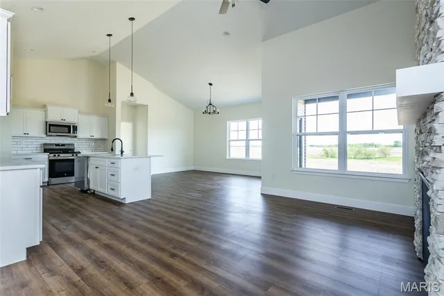 $499,900 | 7154 Savannah Drive, Edwardsville, IL 62025