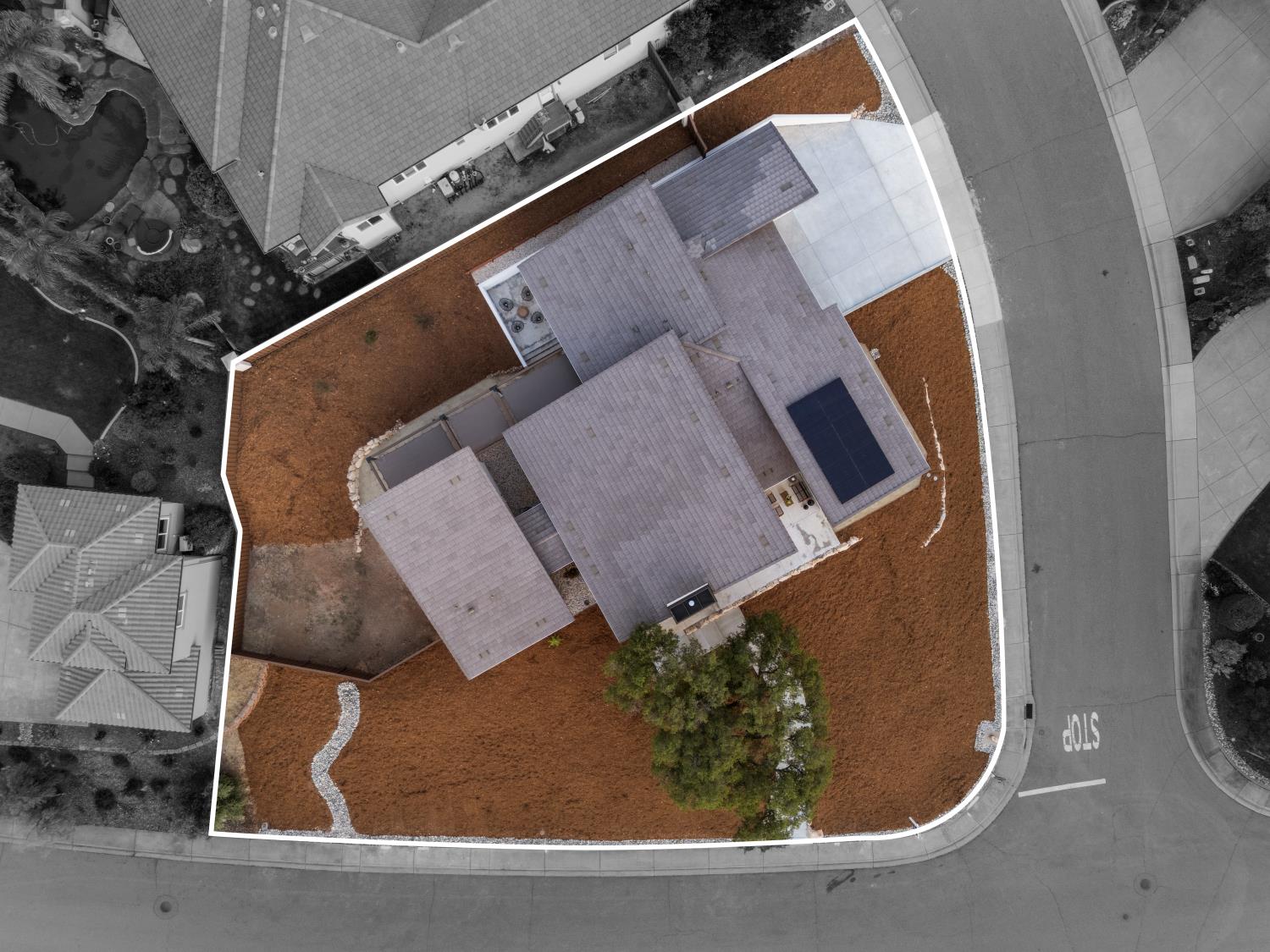 1700 Ridgeview Circle Auburn, CA 95603 - Photo 36 of 39 an aerial view of a house