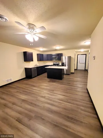 $1,700 | 301 South Wasson Lane, Unit B, River Falls, WI 54022