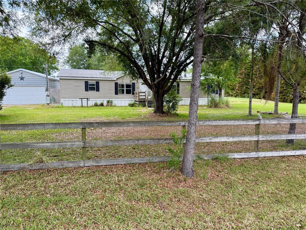 3613 Mindedahl Road Plant City, FL 33567 - Photo 2 of 28