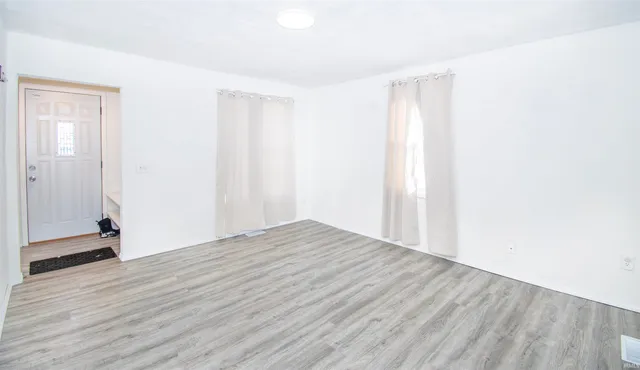 $199,900 | 314 East Michigan Street, Lagrange, IN 46761