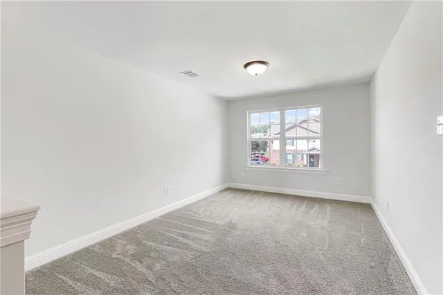 $2,200 | 203 Snowy Egret Court, Madisonville, LA 70447