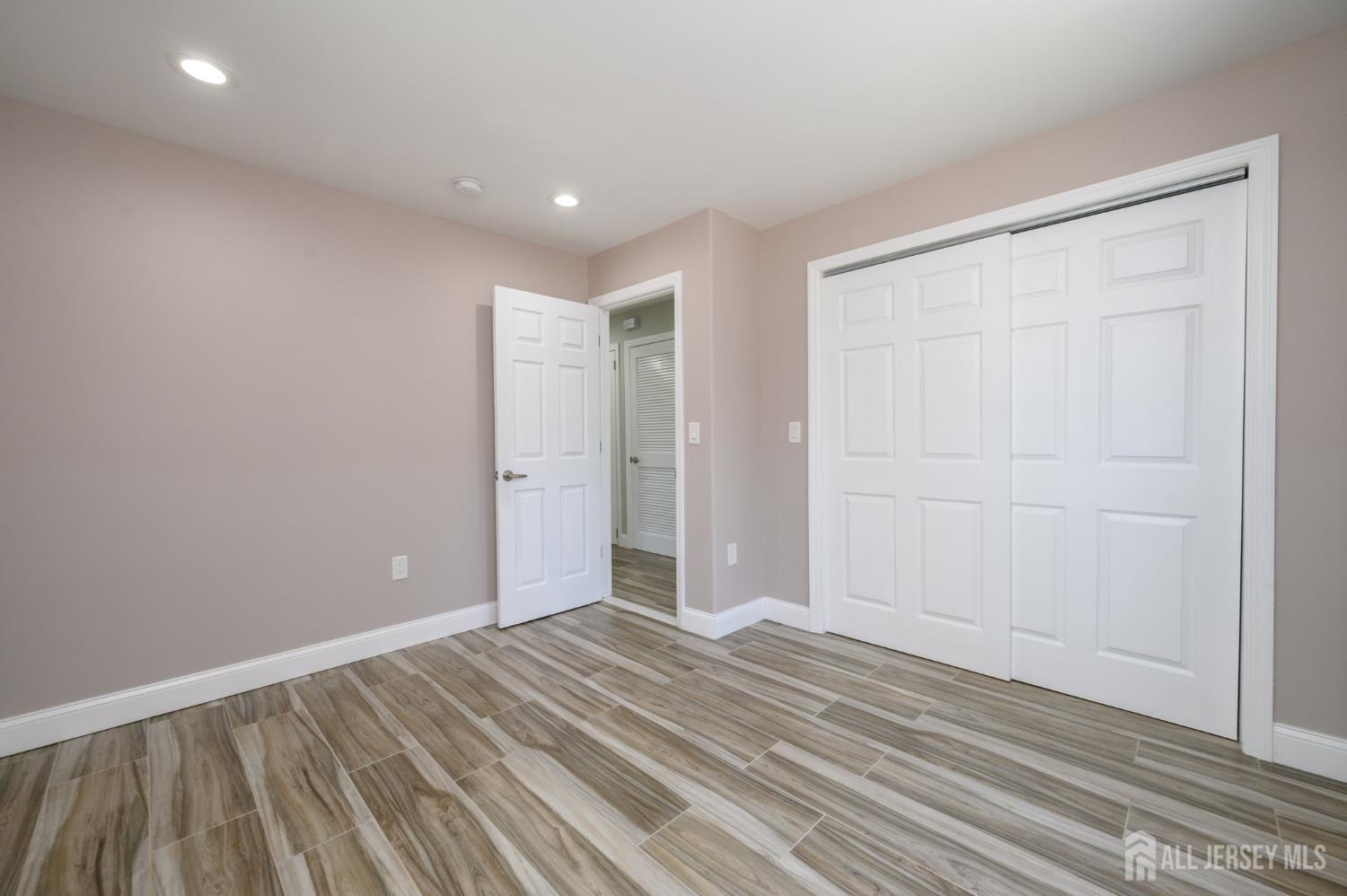 106 Greenbrook Road Green Brook, NJ 08812 - Photo 21 of 51