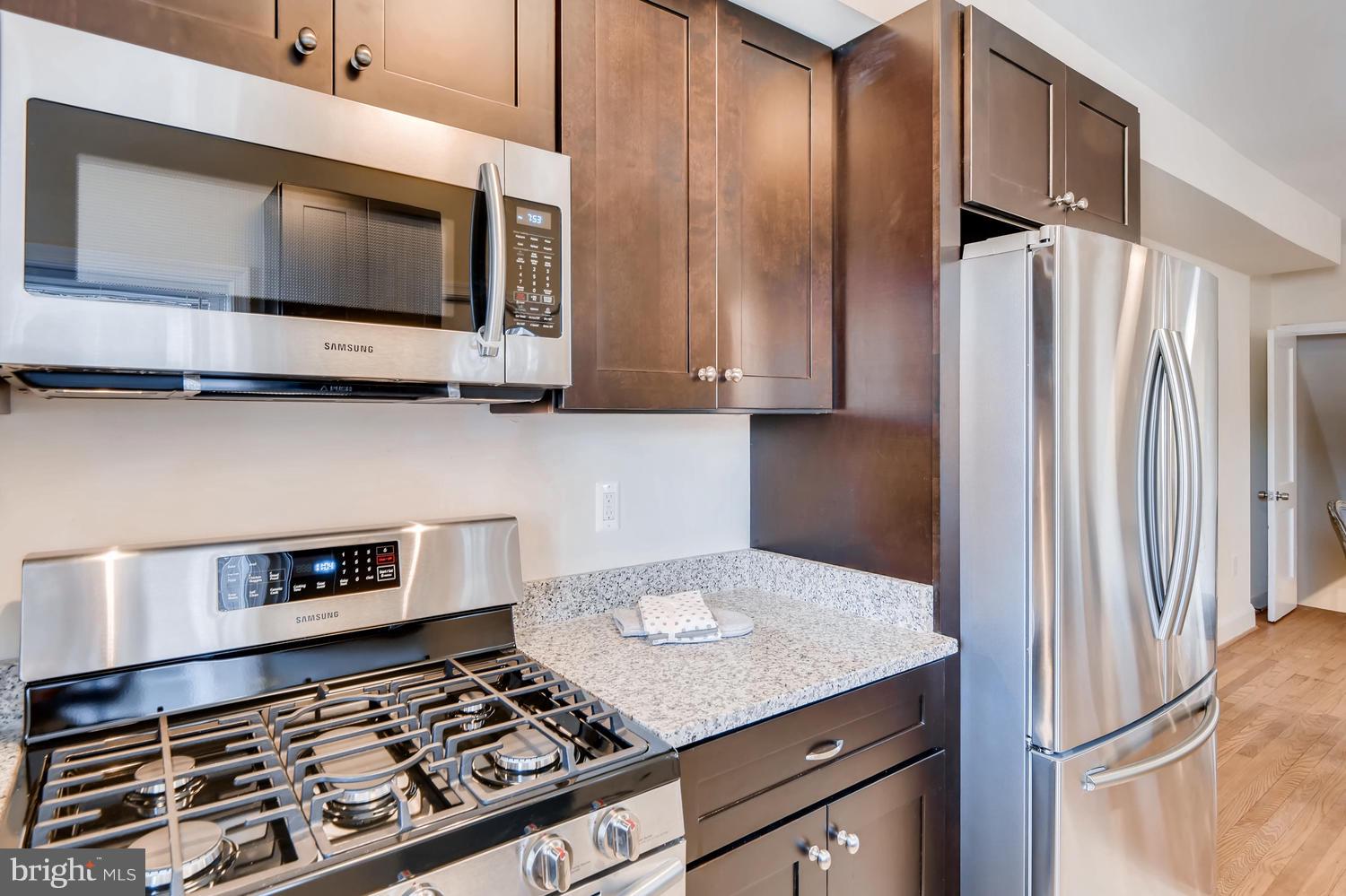 3802 Woodridge Road Baltimore, MD 21229 - Photo 14 of 24 Gallery Image 14